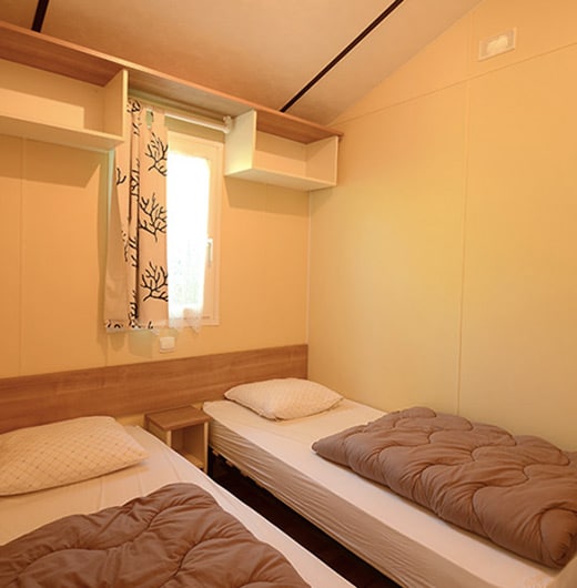 Chambre enfants, deux lits simples