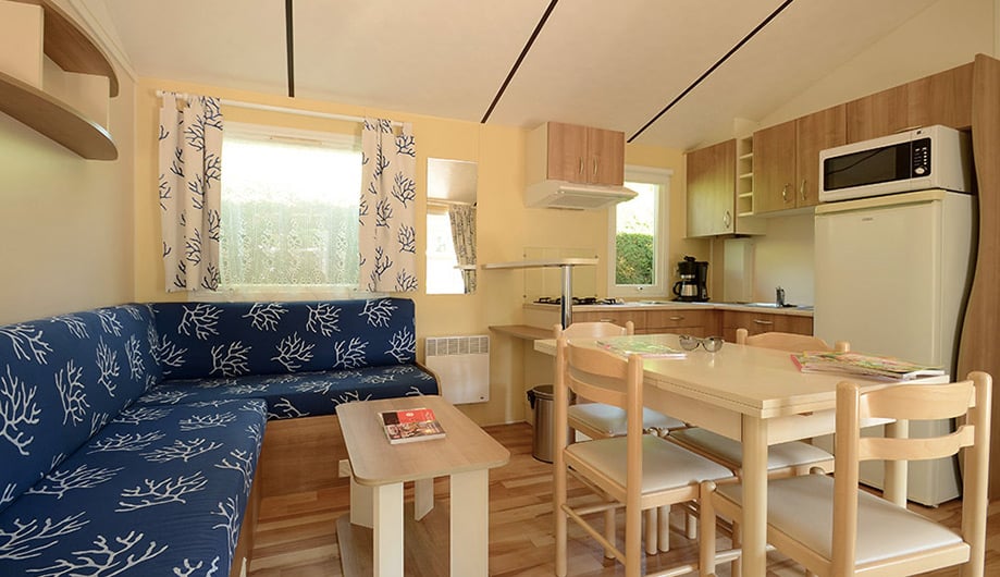 Le salon du mobil-home au camping